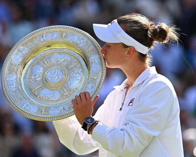 九游-阿扎伦卡意外战胜G2，出色发挥引爆全场！