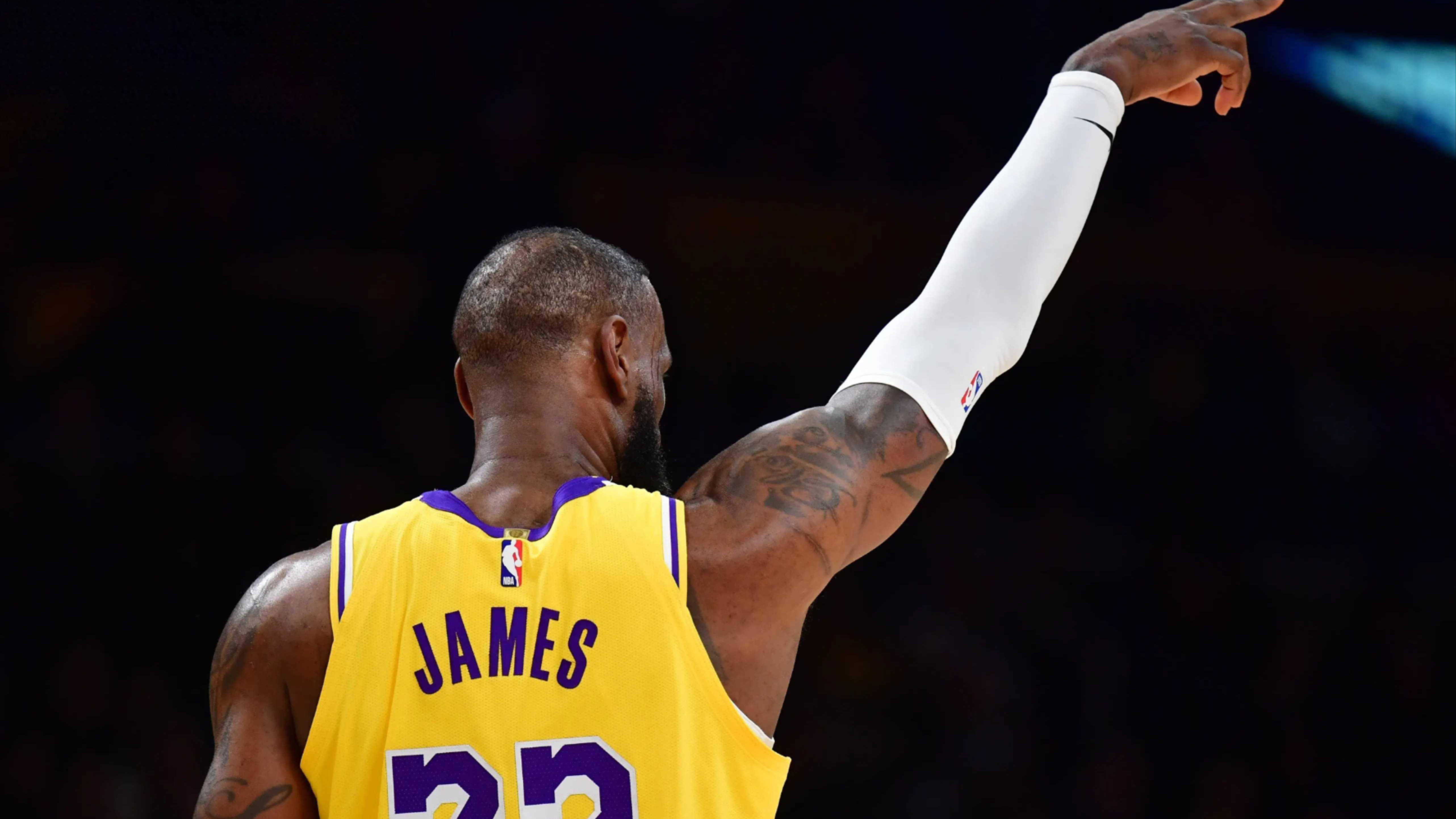 詹姆斯连续七场比赛得分超过挺进下一轮，勇士挑战极限！的简单介绍